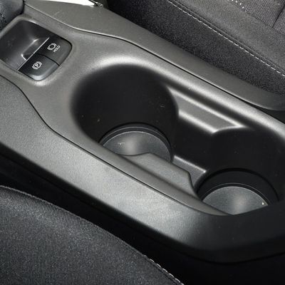 Elektromagnetische Bremsanlage Toyota Corolla 2023 1.8L mit Doppelmotor Pioneer Edition