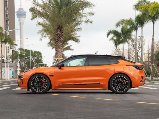 2023 You Version Zeekr 001 100kwh orange Z-Sport-Automobil mit Nummer und 5 Sitzplätzen