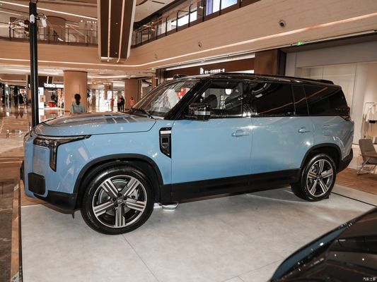 Fahrzeug-SUV-Bereich Erweiterte Re EV Polestones 01 6-Sitzer Automatischer Hubraum 1000-1600CC