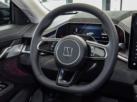 Anpassung Elektroautos 2023 Zeekr001 We Awd 140 kW Vollkonfiguration Sitz Nr. 5
