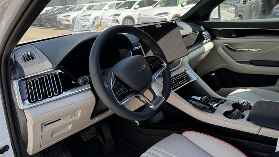 2023 EV Byd E2 Luxury Edition Rein Elektroauto Gebraucht/ geschlossener Karosserieart Weiße Ausgabe