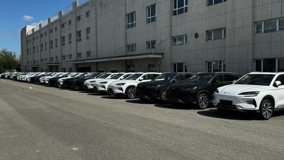 2023 EV Byd E2 Luxury Edition Rein Elektroauto Gebraucht/ geschlossener Karosserieart Weiße Ausgabe
