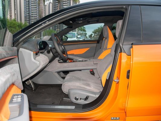 Zeekr 001 100kwh 656km Elektrofahrzeug mit einer offiziellen Höchstgeschwindigkeit von 200 km/h