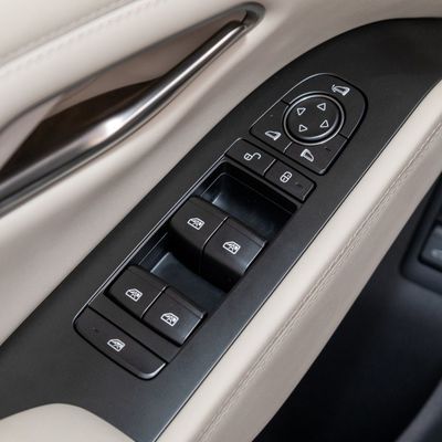 EV-Auto 2024 Byd Qin L Dm-I 120km Exzellenz-Edition Anpassung Anpassbar 1.5L 101PS