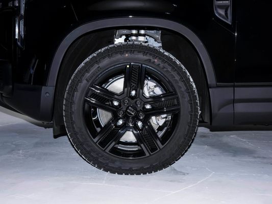 AWD Drive Elektroauto Ji Shi 01 7-Sitzer Version SUV mit HACCP-Zertifizierung