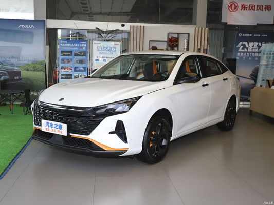 5 Sitzplätze 2023 Dongfeng Fengshen Yixuan Aeolus 1.5L Automatic Glory Edition geschlossener Karosserietypen