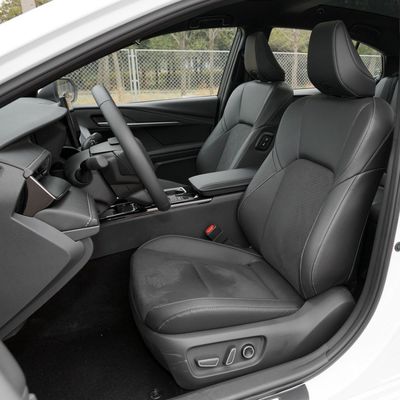 2024 Camry 2.0hxs Sport Plus Edition mit linkslenker Steuerung Zweimotorfahrzeug für Leistung