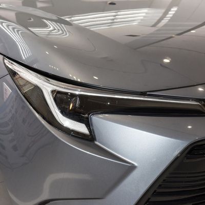 Toyota Levin 1.8L Edition Hybrid-Energiefahrzeug mit maximaler Leistung von 101 kW und hohem Hubraum