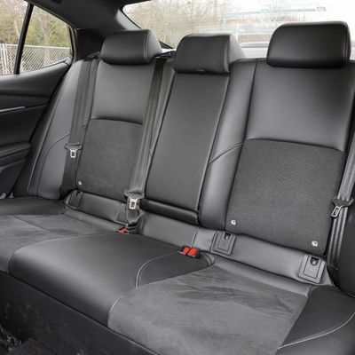 2024 Camry 2.0hxs Sport Plus Version Hybrid-Auto mit und E-CVT Stepless Getriebe