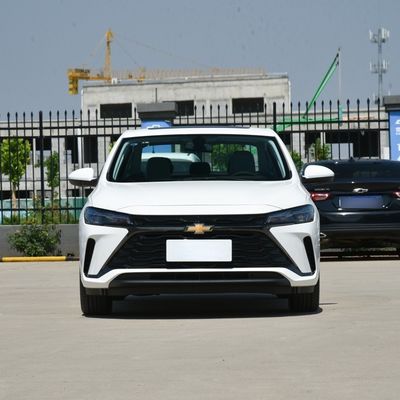 Individualisierung Chevrolet Monza 1.5L Weiß/Schwarz 2024 Modell Enjoy Edition Kleine/Große/Smart Autositze 3