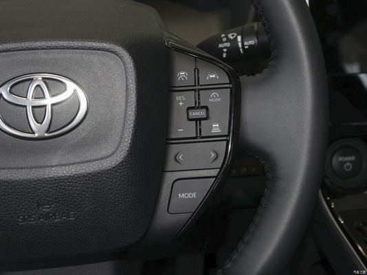 SUV Toyota Bz4X 2WD Long-Range PRO EPB Bremssystem Elektroauto zu Ihrem Vorteil