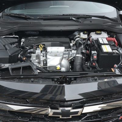 2024 Chevrolet Monza 1.3t Automatik-Version Hybrid-Auto mit schwarzem