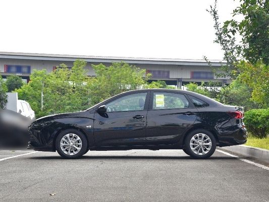 Chevrolet Monza 1.5L Schwarz Enjoy Edition 2024 Modell Limousine Handgetriebe und Struktur