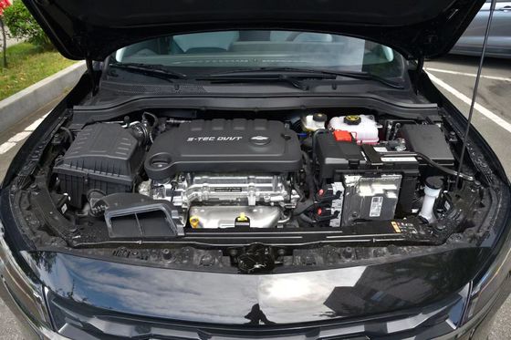 2023 Chevrolet Monza Cruze 1.3L Doppelkupplung Benzin Limousine Auto geschlossener Karosserie Typ Zustand