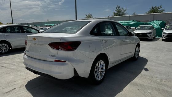 Monza 2024 1.5L Dual-Clutch Enjoy Edition Automatisches Benzinfahrzeug mit Chevrolet Cruze