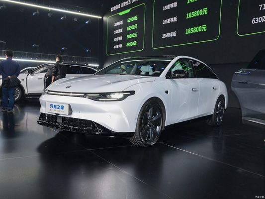 SUV Elektrofahrzeug EV Leap C01 2023 630 4WD Leistung Höchstgeschwindigkeit 180 Km/h Struktur