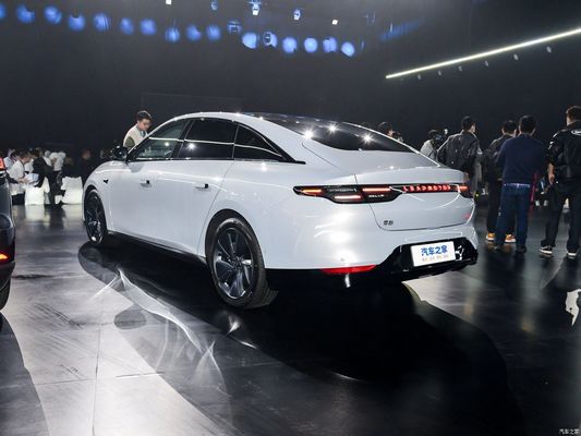 SUV Elektrofahrzeug EV Leap C01 2023 630 4WD Leistung Höchstgeschwindigkeit 180 Km/h Struktur