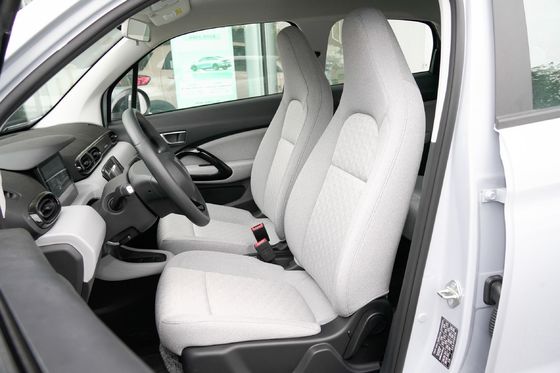 2022 White Jade Edition Leapmotor T03 mit 5 Sitzplätzen 5050x1902x1509