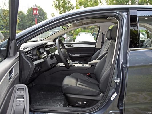 Chery Arrizo5 Plus 1.5L Benzinwagen Alle Serien mit Linkslenkung Anpassungswahl