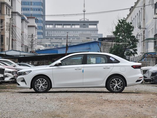 Geely Emgrand 2023 4. Champion Edition 1.5L CVT Luxus Benziner mit Linkslenkung
