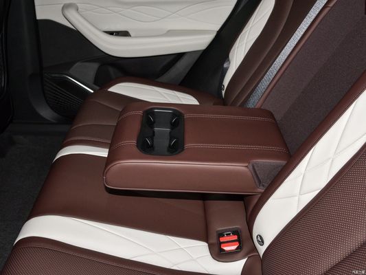 SUV Geely Monjaro Xingyue L 2.0td Auto 4WD Flaggschiff-Version Benzinwagen mit FWD-Antrieb