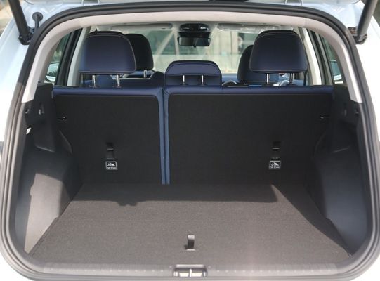 Geely Xingyue L 2023 4WD Flaggschiff SUV Edition mit Bremssystem 4WD 4745*1860*1745