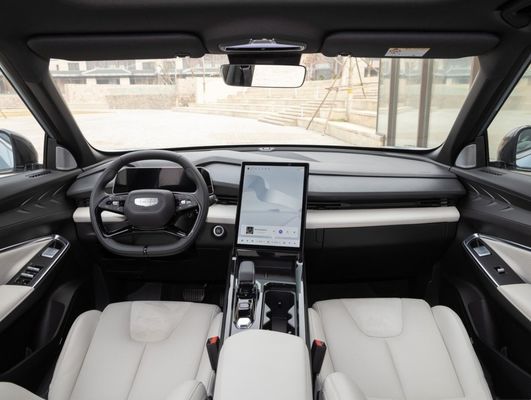 Kraftstoff Geely Boyue/Atlas Cool 1.5td Intelligenter SUV 5 Sitzplätze 0km Gebrauchtwagen zum Verkauf