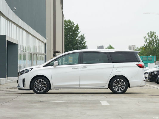 MPV Buick Gl8 2023 Es Luxus-Version Benzin Autositze 7 Kundendienst Online/Lokal
