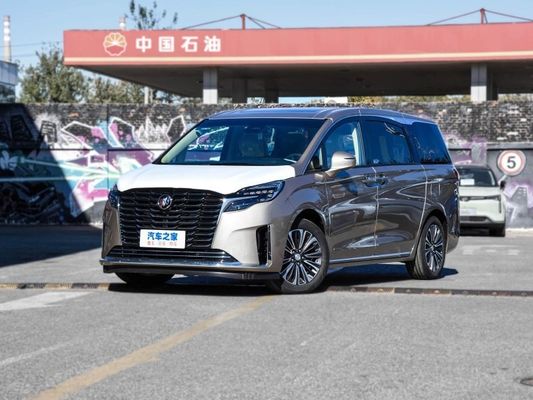 Buick GL8 2023 Es Smart Flaggschiff-Version Benzin-MPV Höchstgeschwindigkeit 195 Km/h für den Nutzen