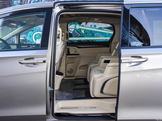 Buick GL8 2023 Es Smart Flaggschiff-Version Benzin-MPV Höchstgeschwindigkeit 195 Km/h für den Nutzen