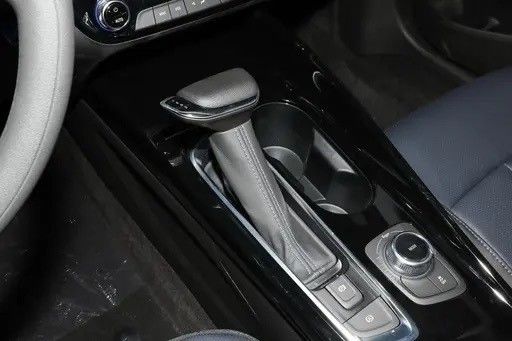 Geschlossene Karosserie Buick Velite Blue 6 Comfort Edition 430km 5 Sitzplätze und mehr für Bedürfnisse