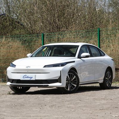 Qiyuan A06 Hotsales Hybridfahrzeuge mit Mgnt-Zertifizierung und hydraulischem Bremssystem