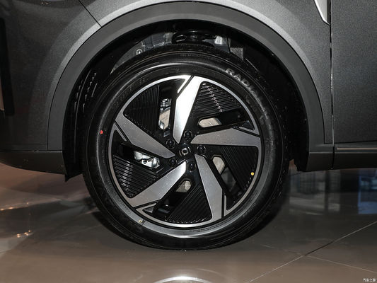 Changan Qiyuan Q05 2023 60 PRO SUV mit 5 Sitzplätzen und hydraulischem Bremssystem
