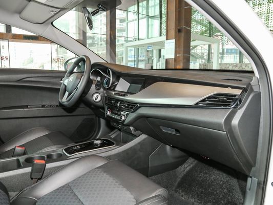 Mcpherson Unabhängiges Fahrwerk und Höchstgeschwindigkeit von 145 km/h 2022 Changan Eado EV460 EV Car
