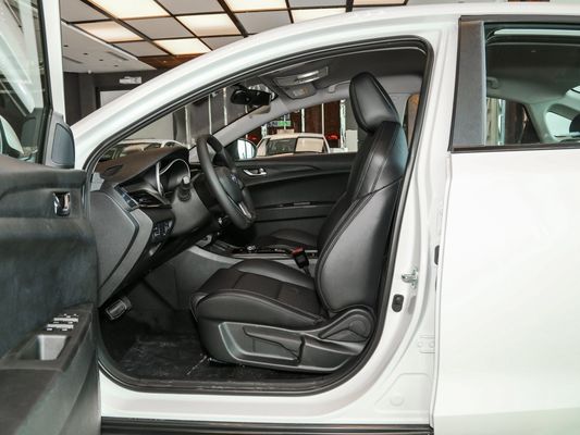 Changan Eado EV460 Intelligente Fahrt-Hilfe-Edition Lithium-Eisenphosphat-Elektrofahrzeug