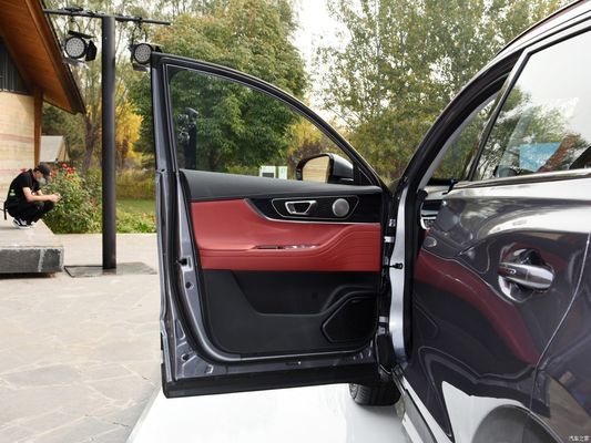 Chery Tiggo 7 Plus 1.5t CVT Luxus Version Linkslenkrad mit modernem Design