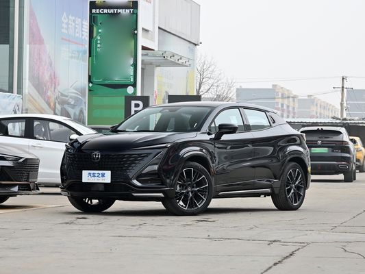 Changan Uni-T Benzin 2023 1,5 t Noble Typ Linkslenkung ISO10012 Akkreditiertes Fahrzeug