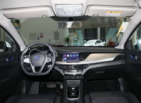 Linkslenkende Limousine Changan Eado Elektroauto EV460 Limousine für Leistung