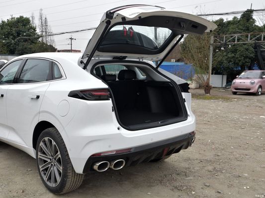 Changan Uni-K 2.0t 2WD Yueshang SUV Benzinwagen mit Höchstgeschwindigkeit von 200 km/h