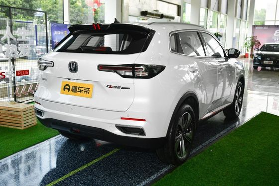 4500x1860x1746 Changan CS55 Plus 2022 Zweite Generation 1.5t Automatisches Luxus-Handgetriebe