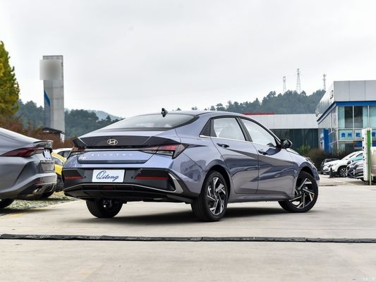 2023 Hyundai Elantra 1.5L CVT GlX Elite Edition Benzinwagen Weiße Außenfarbe