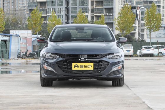 Chevrolet Malibu XL 2022 Redline 550t Rui Zhi Edition mit Steuerung links 4933x1854x1473