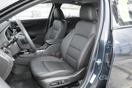 Chevrolet Malibu XL 2022 Redline 550t Rui Zhi Edition mit Steuerung links 4933x1854x1473