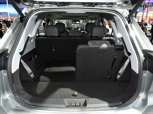 Chery Tiggo8 1.5 TCI DCT Exalted Version 5-Sitzer Benzinwagen mit automatischem Getriebe