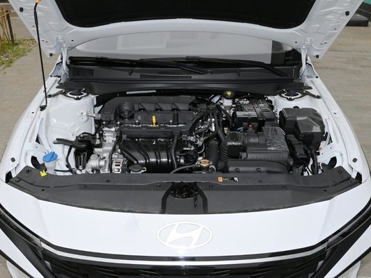 2023 Hyundai Elantra 1.5L CVT Limousine Linkslenkung und McPherson Unabhängige Aufhängung