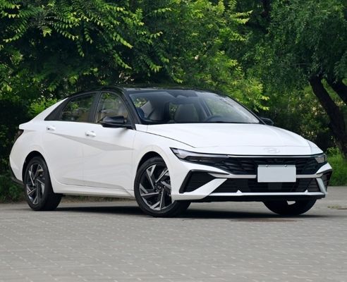 2023 Hyundai Elantra 1.5L CVT Limousine Linkslenkung und McPherson Unabhängige Aufhängung