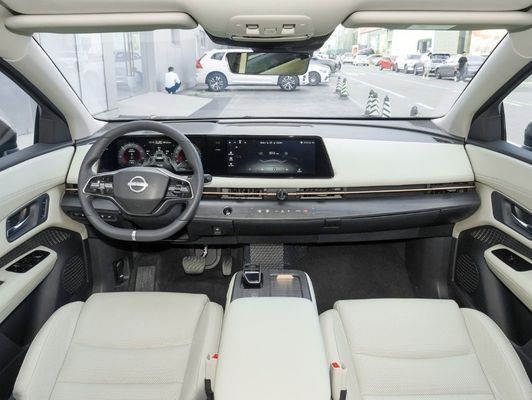 2022 Nissan Ariya 2WD Langstrecken-Elektrofahrzeug für 5 Passagiere