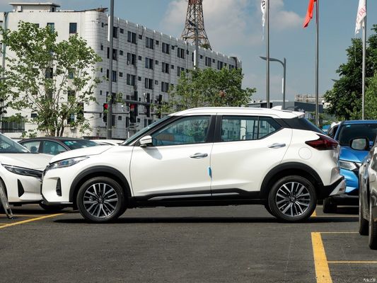 Anpassung 2023 Auto 1.5L Luxus-SUV Benzin Kicks Anpassung Anforderung Antrieb FWD