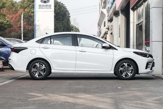 2021 Chery Arrizo 5 Plus Little Ai 1.5L CVT Typ Plus 5 Sitze 4358x1830x1670 auf dem Markt