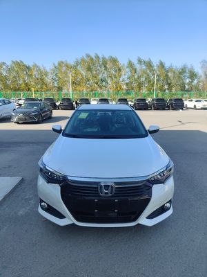 Honda Crider 1198 geschlossene Karosserie Typ 2024 1.0t 180turbo CVT Deluxe Edition zu erschwinglichen Preisen